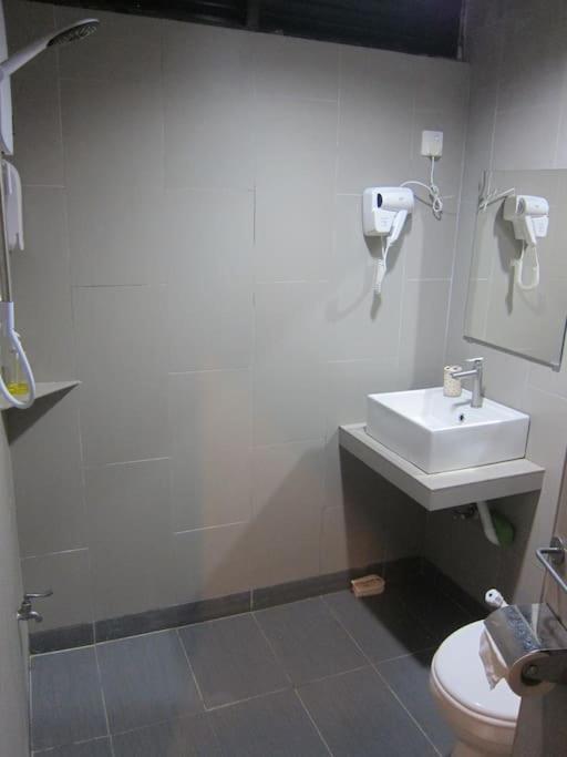 Fahrenheit Condo Bukit Bintang Kl 2R By Roseline กัวลาลัมเปอร์ ภายนอก รูปภาพ